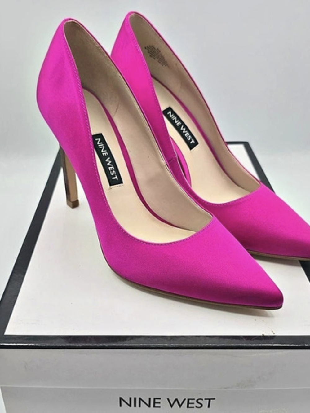 Nine West Tatiana Pointy Toe Pumps Pink US 5M